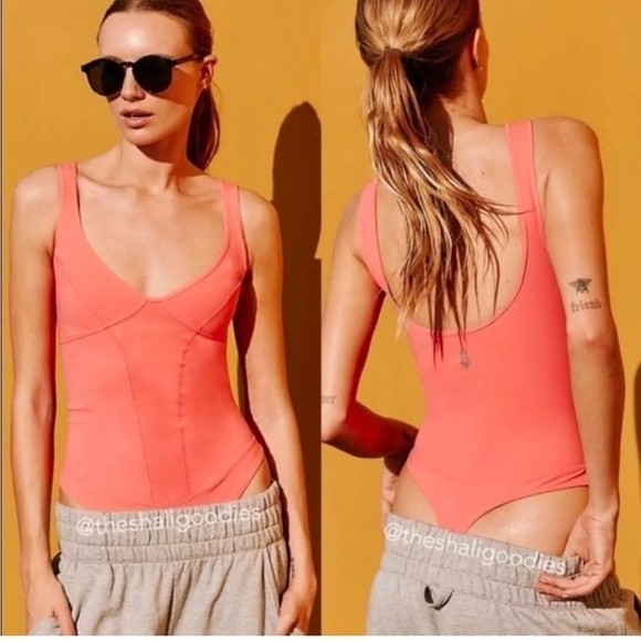 Free People Heart Of Gold Leotard Bodysuit Strawberry Pink Size Small and Medium - Picture 4 of 6